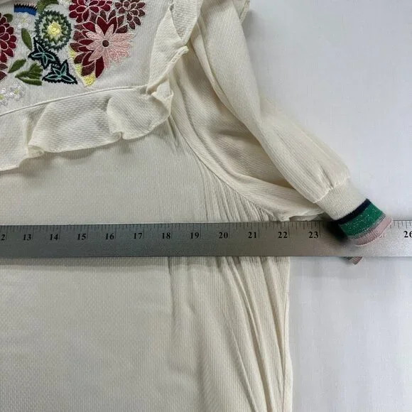 A Picture's Worth Top Womens L Embroidered Ruffled Yoke Short Sleeve Off White - Picture 9 of 11